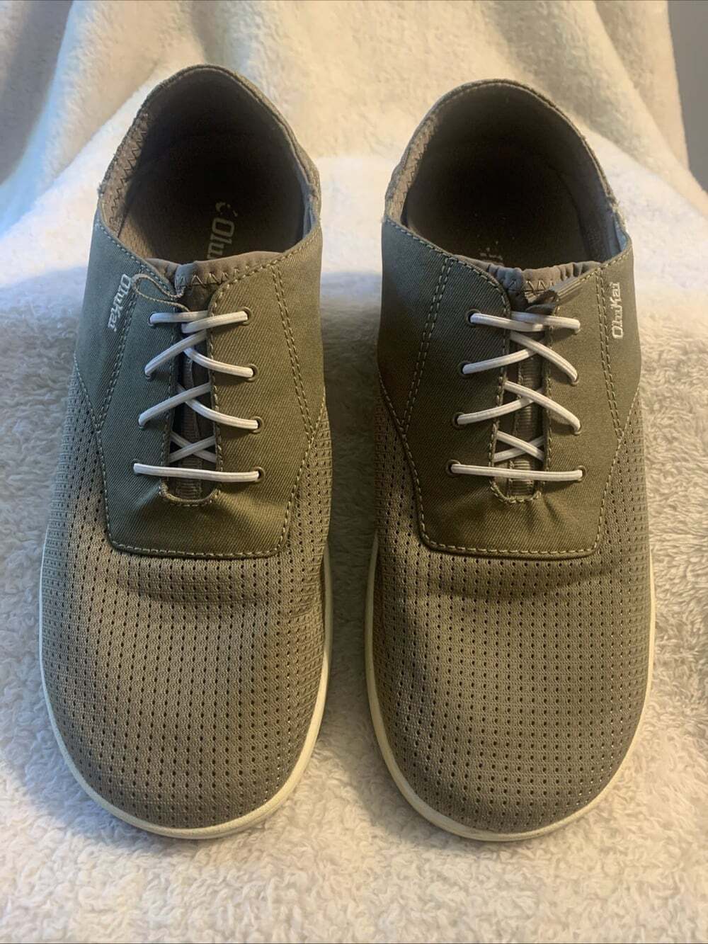 OluKai Size 10.5 Nohea Moku No Tie Boat Shoes Men’s Clay Tapa Sneakers